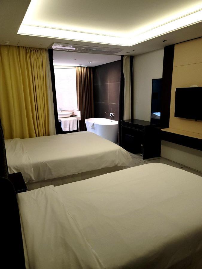 Waystone Seoubong Hotel เมืองเชจู ภายนอก รูปภาพ